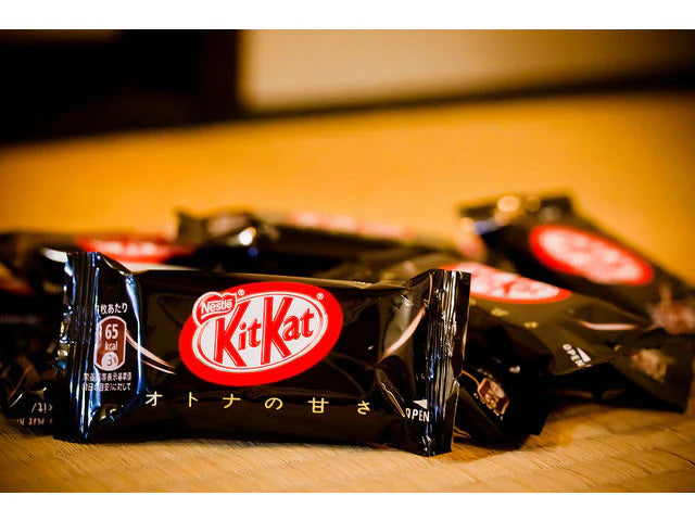 KITKAT Deep Cocoa Flavor